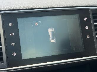 Peugeot 308 1.6 BlueHDI Pano Navi Clima EURO-6 picture 10