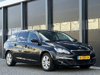 Peugeot 308 1.6 BlueHDI Pano Navi Clima EURO-6 picture 2