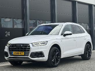 Käytettyjen passenger cars Audi Q5 2.0 TDI Quattro S-Line Virtual Clima PDC 2018/3