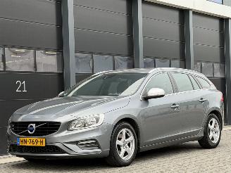 Käytettyjen passenger cars Volvo V-60 2.0 D3 R-Design Navi Clima PDC EURO-6 2015/12
