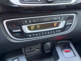 Renault Grand-scenic 1.6 dCi Bose Navi Clima 7-PERS picture 12