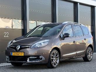 occasion passenger cars Renault Grand-scenic 1.6 dCi Bose Navi Clima 7-PERS 2014/8