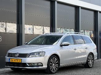 ocasión turismos Volkswagen Passat 1.6 TDI Highline Leer Navi Clima PDC 2011/5