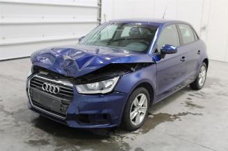 damaged passenger cars Audi A1  2018/8