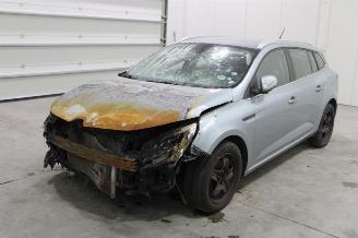 Vrakbiler auto Renault Mégane Megane 2021/6