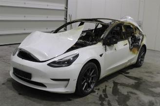 Auto da rottamare Tesla Model 3  2021/12