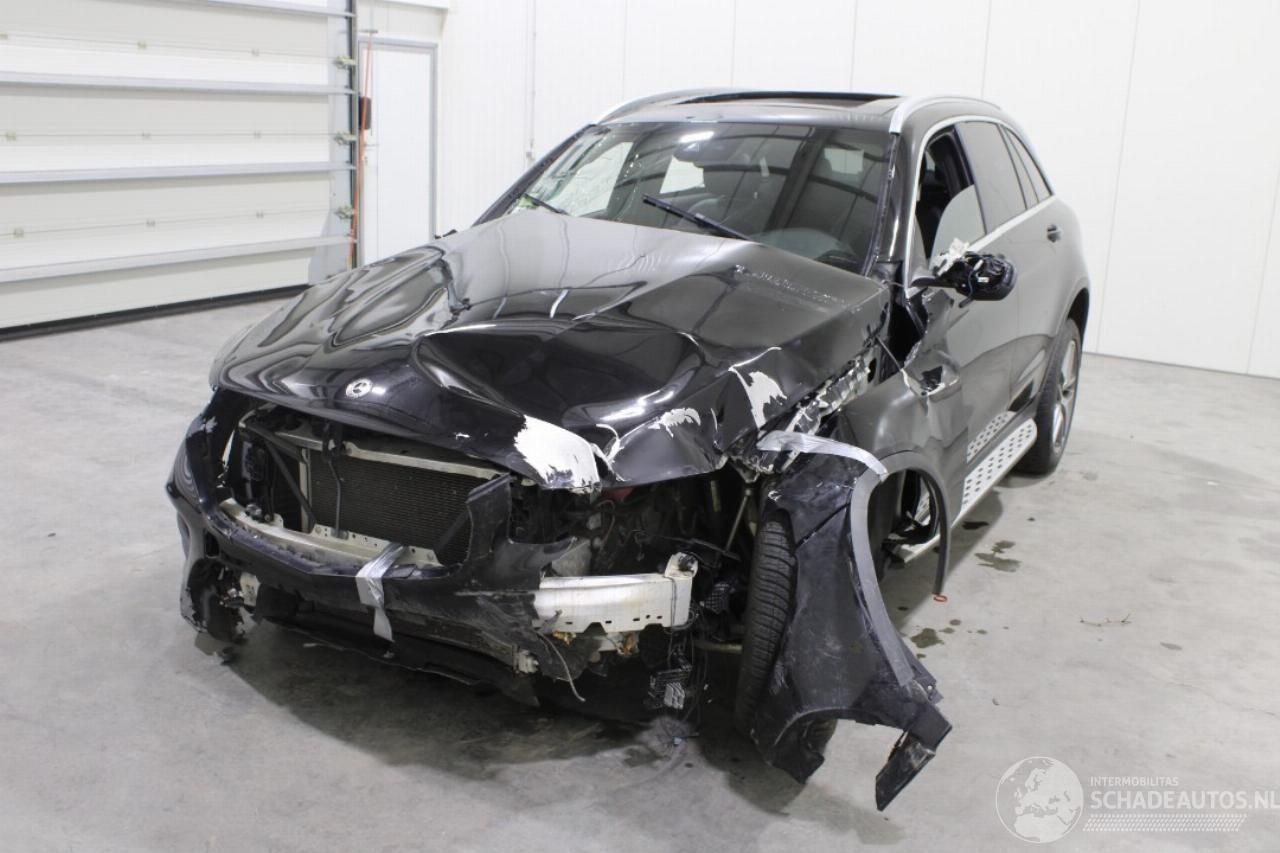 Mercedes GLC 220