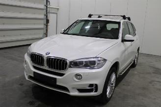 Damaged car BMW X5  2016/9