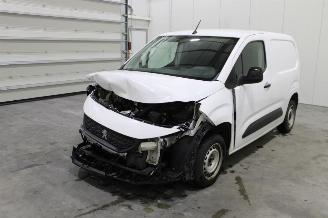 Coche accidentado Peugeot Partner  2022/4