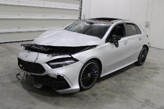 skadebil auto Mercedes A-klasse A 180 2023/7