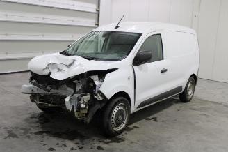 Avarii autoturisme Renault Express  2021/11