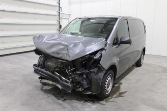 Coche accidentado Mercedes Vito  2020/5