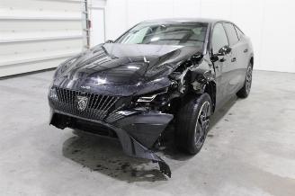 Schadeauto Peugeot 408  2025/4