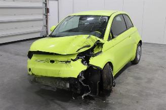 skadebil auto Fiat 500  2024/4