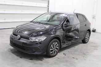uszkodzony samochody osobowe Volkswagen Polo  2024/1
