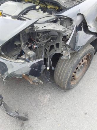 Renault Clio  picture 7