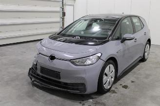 Schadeauto Volkswagen ID.3  2021/7