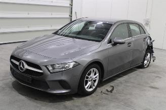 Vaurioauto  passenger cars Mercedes A-klasse A 180 2019/1