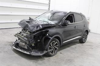 skadebil auto MG ZS  2024/1