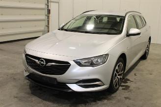  Opel Insignia  2019/8