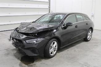krockskadad bil auto Mercedes Cla-klasse CLA 180 2025/3
