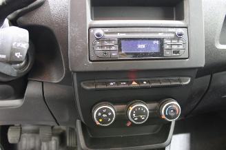 Renault Express  picture 13