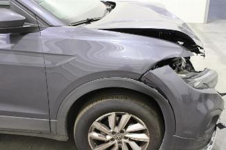 Volkswagen T-Cross  picture 7