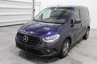 Vaurioauto  passenger cars Mercedes Citan  2023/8