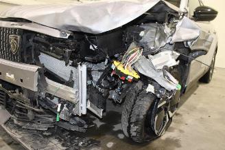 Peugeot 2008  picture 21