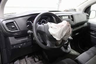 Peugeot Expert  picture 9