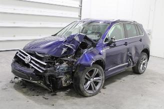 Damaged car Volkswagen Tiguan  2017/12