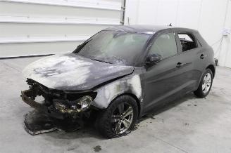 rozbiórka samochody osobowe Audi A1  2022/8