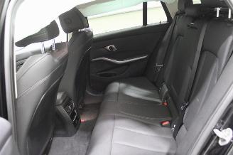 BMW 3-serie 320 picture 11