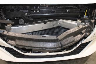 Peugeot 208  picture 8