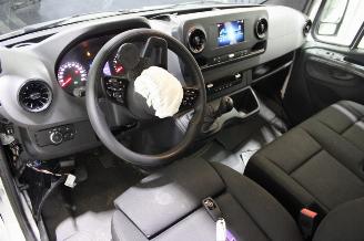 Mercedes Sprinter  picture 10