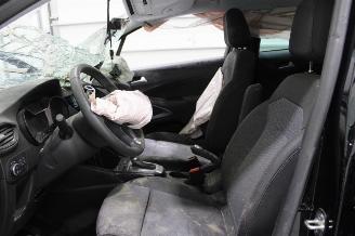 Opel Crossland X picture 10