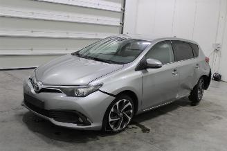 Unfallwagen Toyota Auris  2016/12