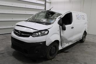 disassembly passenger cars Opel Vivaro  2023/5