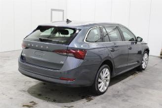 Skoda Octavia  picture 3