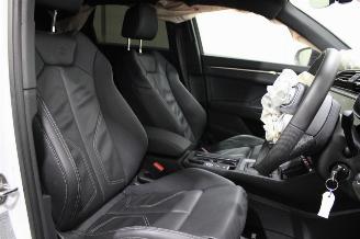 Audi Q3  picture 11
