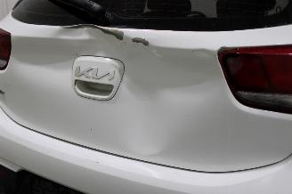 Kia Rio  picture 10