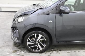 Peugeot 108  picture 22