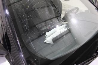 Land Rover Range Rover Velar  picture 9