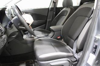 Hyundai Kona  picture 8