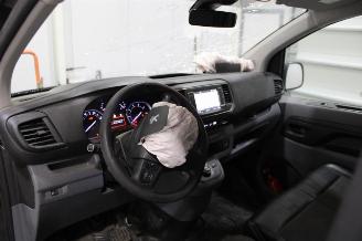 Peugeot Expert  picture 10