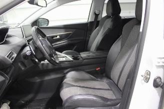 Peugeot 5008  picture 10