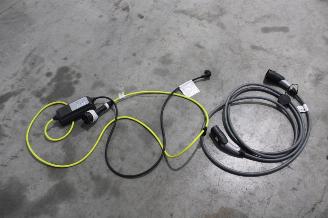 Mini Cooper SE picture 21