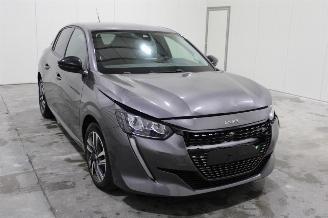 Peugeot 208  picture 2