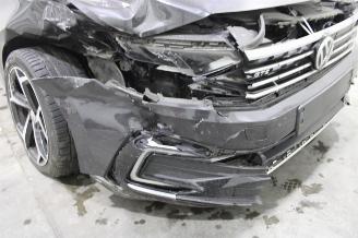 Volkswagen Passat  picture 7