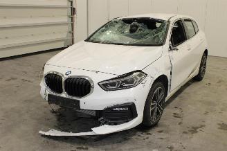 disassembly passenger cars BMW 1-serie 116 2021/11